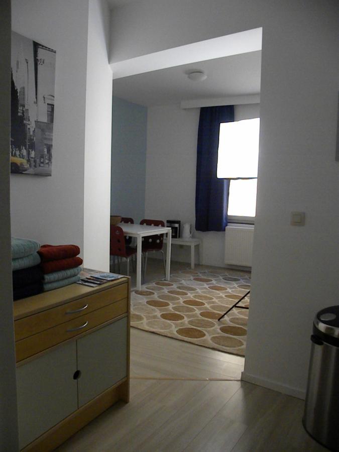 City Center Apartements Fourche Brussel Bagian luar foto