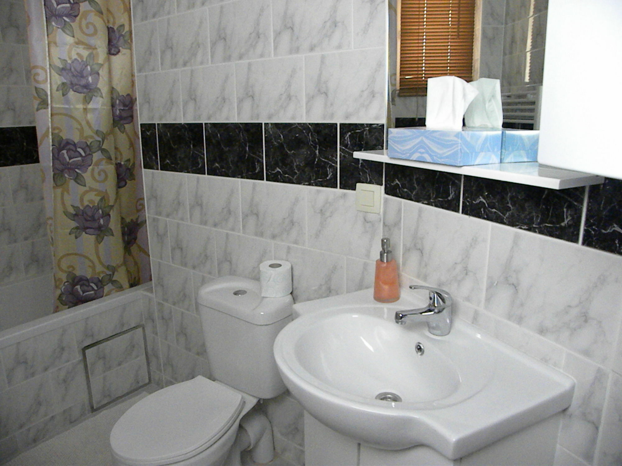 City Center Apartements Fourche Brussel Bagian luar foto